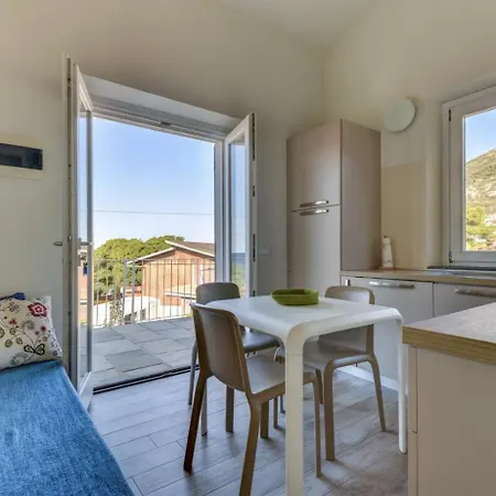 Bilocale Capraia - Terrazza Vista Mare Apartment Pomonte