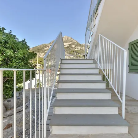 Bilocale Capraia - Terrazza Vista Mare Apartamento